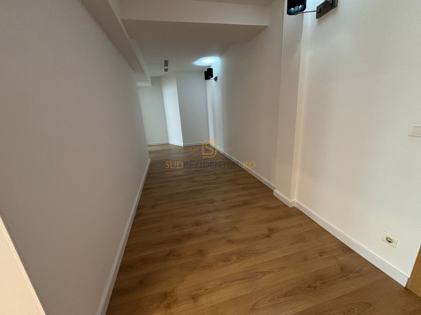 Apartament 3 camere, complet renovat, 84 mp utili, Vitan- Barzesti - Poză 9