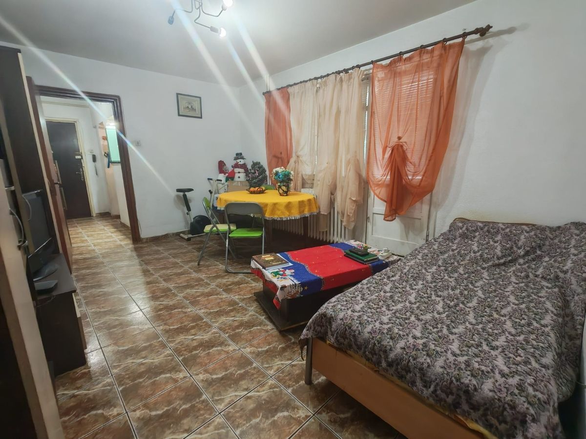 Apartament 3 camere, Brancoveanu, zona Covasna. Loc parcare. - Poză 5