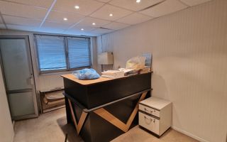 HALĂ INDUSTRIALĂ DE ÎNCHIRIAT | 1.400 MP UTILIZABILI | ORADEA  PRODUCȚIE • DEPOZITARE • BIROURI - Poză 10