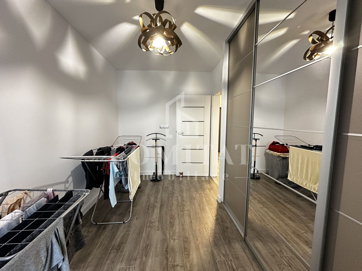Apartament la cheie | Etaj intermediar | Buna Ziua - Poză 11