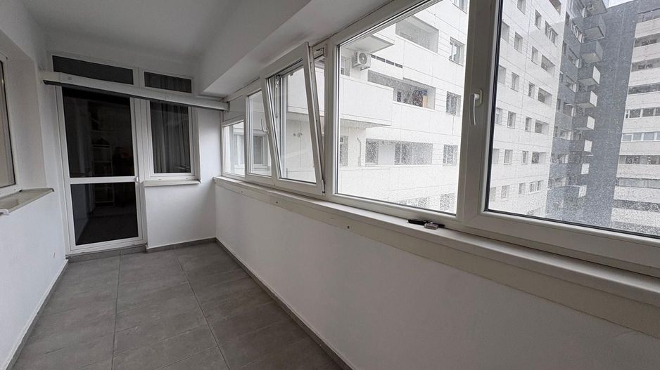 AP. 2 CAMERE- APARATORI, PARCARE SUBTERANA, CENTRALA, METROU 9 MIN - Poză 5