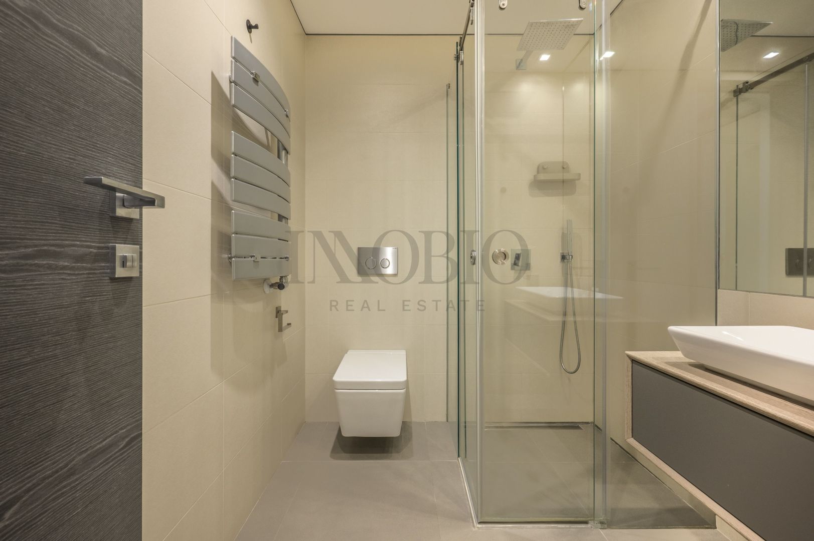 Reședință Exclusivistă cu 5 Camere | 201 mp | Terasă 25 mp - Poză 30