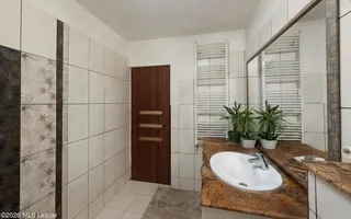 Padurea Cernica - Casa P+1+Pod Inalt, Lot pe Colt 250 Mp, Mobilata - Poză 25