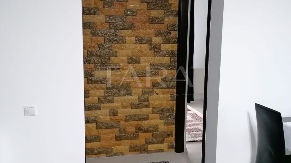 Apartament 3 Camere, central Zona Eroilor, Mobilat și Utilat. - Poză 10