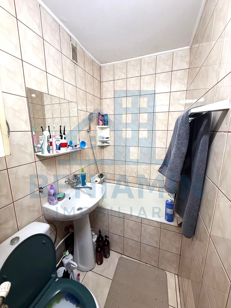 3 camere - etaj 3 - 41mp - centrala - Florilor - Poză 6