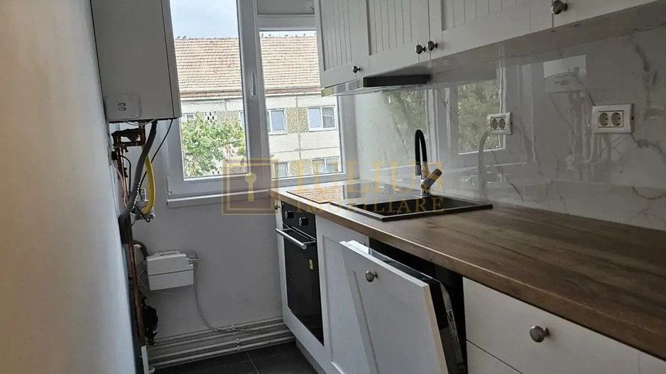 Apartament cu 3 camere, renovat, centrala proprie-Pet Friendly - Poză 5