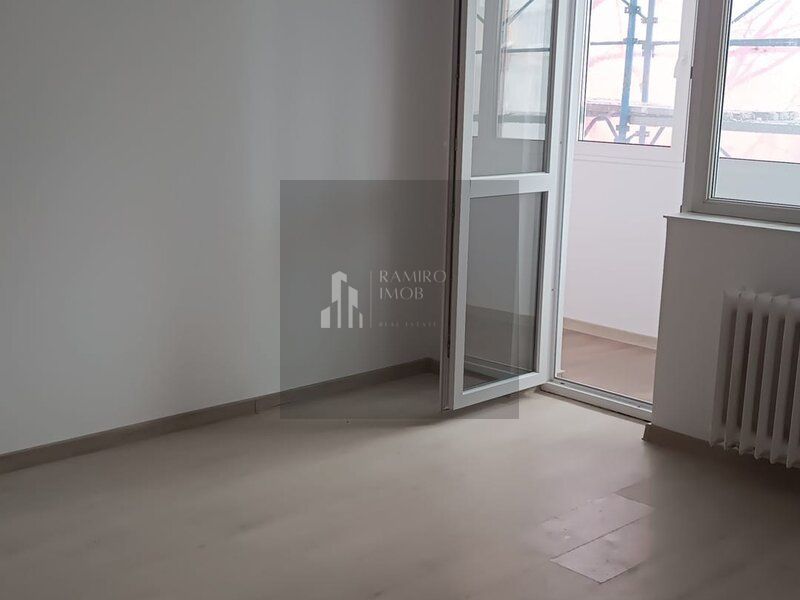 OCAZIE 2 Camere la metrou Brancoveanu - Poză 4