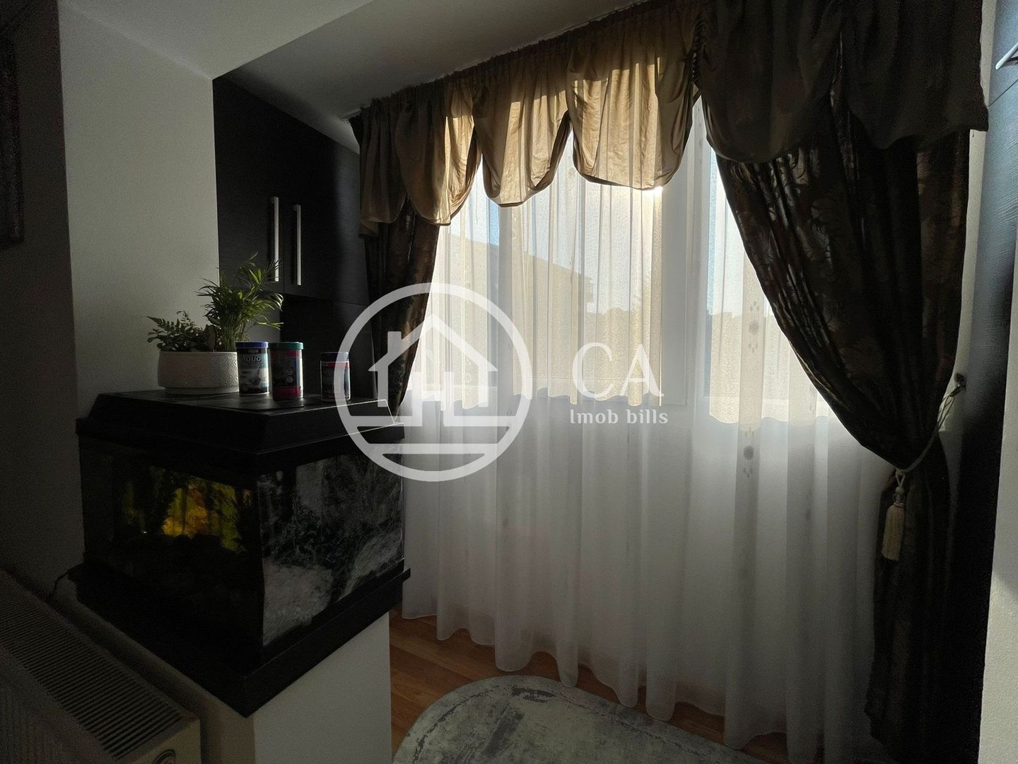 Apartament cu 3 camere de inchiriat in zona Nufarul, Oradea. - Poză 5