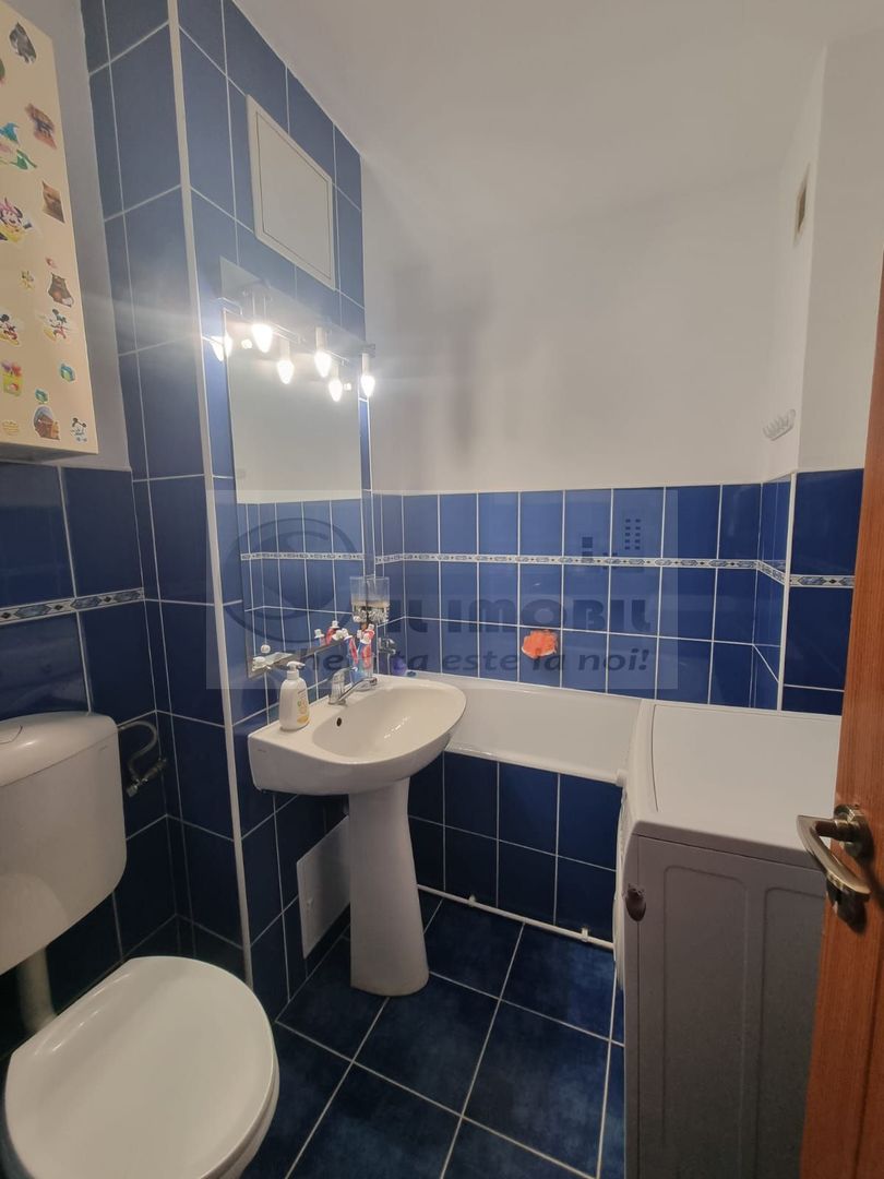 Ap. 3 camere decomandat, etaj intermediar, renovat si mobilat ! - Poză 7