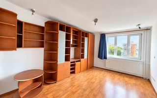 Aradului-Iulius Town | 2 Camere | Etaj Intermediar | Decomandat. - Poză 4