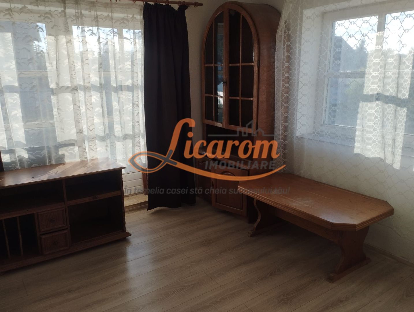Apartament 3 camere Comuna Cristian,mobilat si utilat 430 euro. - Poză 3