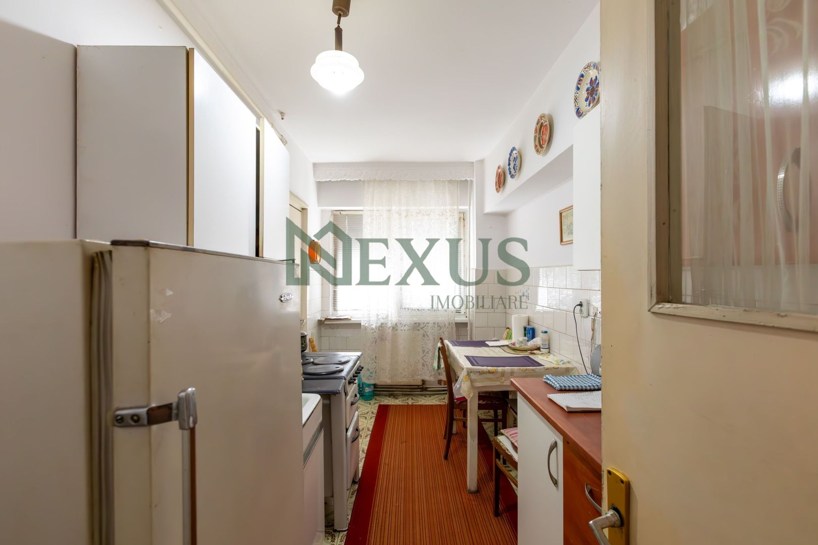 Apartament 3 camere de vânzare, Ultracentral, Bacău - Poză 10