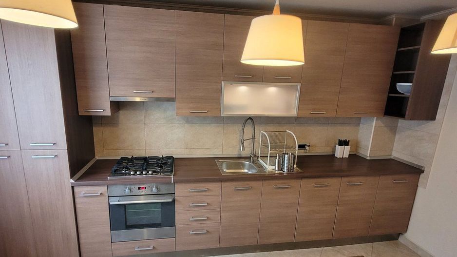 Casa complet mobilata & utilata in Cartierul Rezidential Green Valley 1500 euro/ - Poză 4