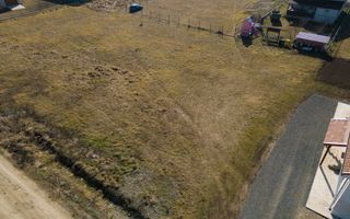 Loc de casa 500 mp în Curtici - Poză 5