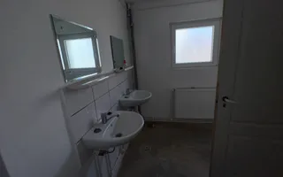 BLOC DE GARSONIERE P+4 SUPRAFAȚĂ UTILĂ 2135MP TEREN 2967 MP CĂMPULUNG - Poză 25