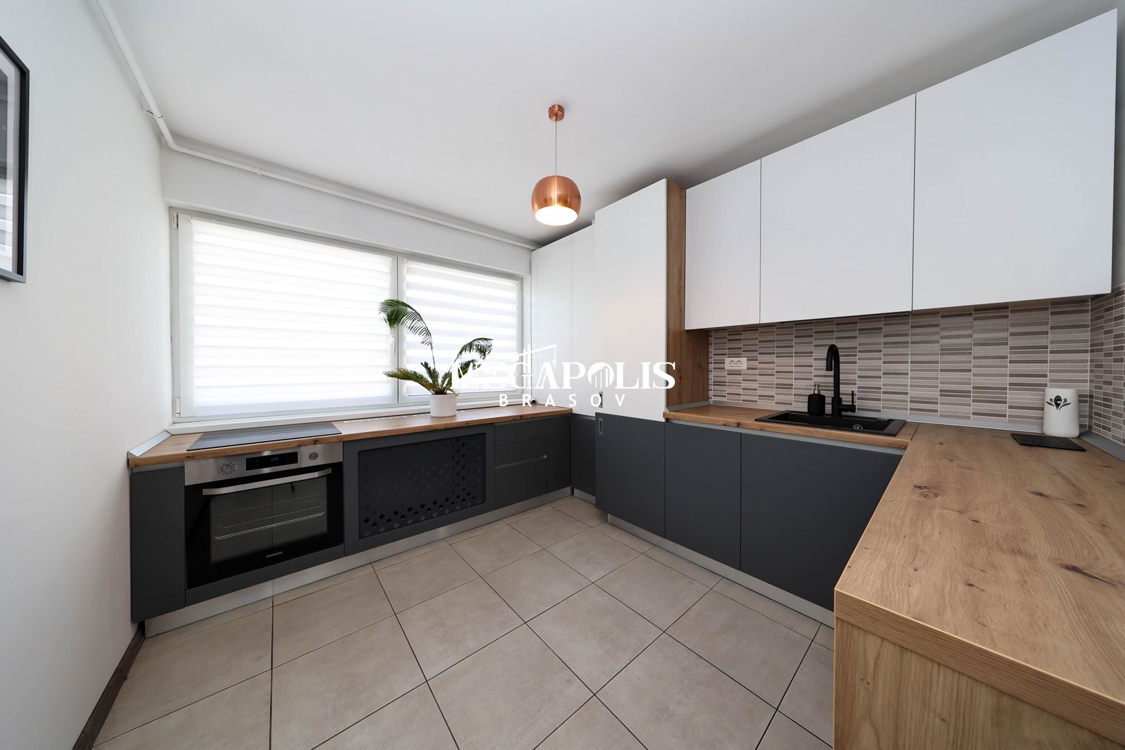 3 Camere | Tractorul | 67 MP | Parcare | Terasă 46 MP - Poză 3