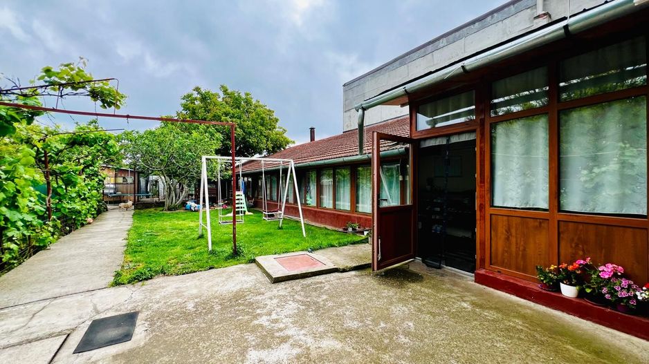 Casa Individuala 5 camere  -  Zona  Mehala - Poză 2