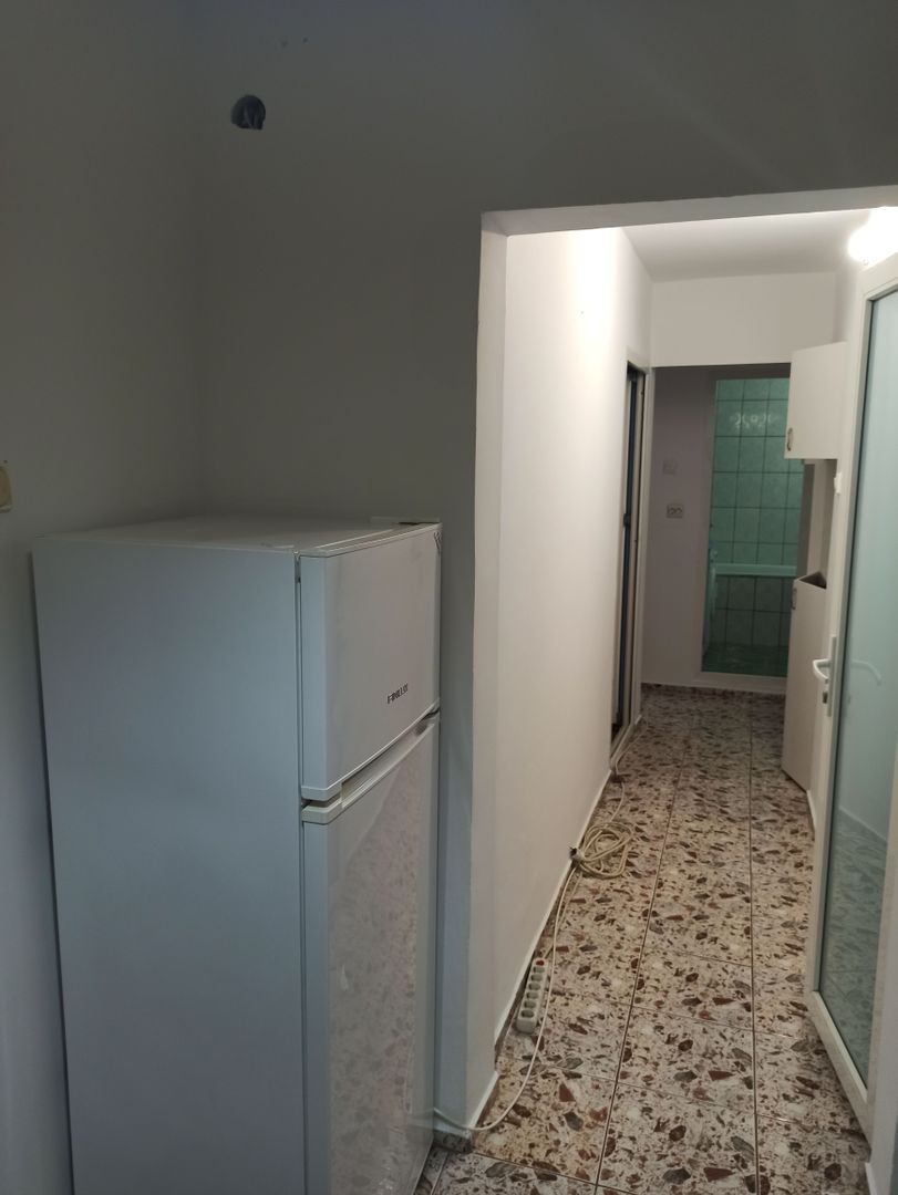 3camdec,2bai, la 3min metrouApPatriei/75mp mob-util clasic/mutare imed - Poză 7