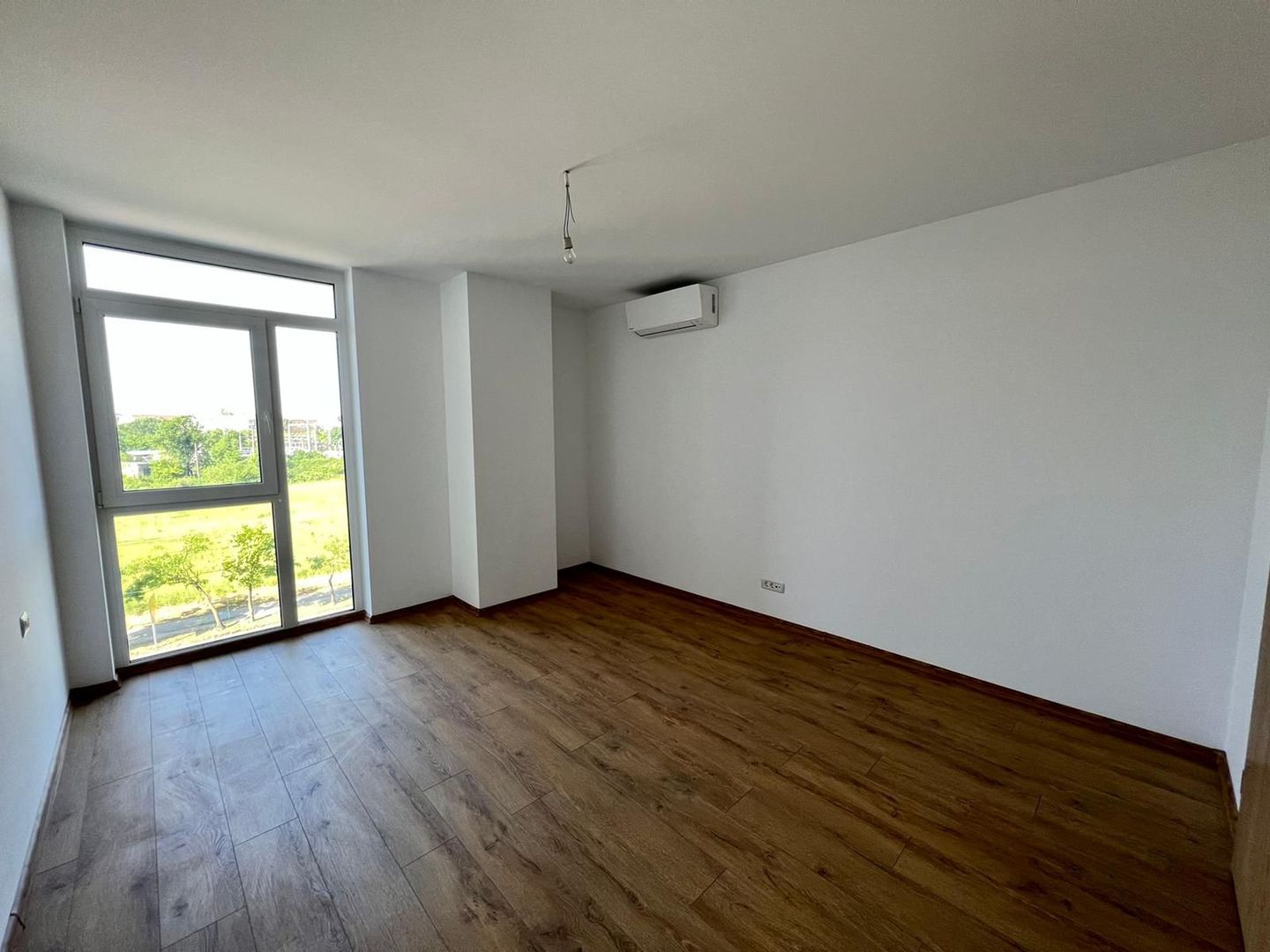 Apartament 2 camere, zona Soarelui-Stadion. - Poză 5