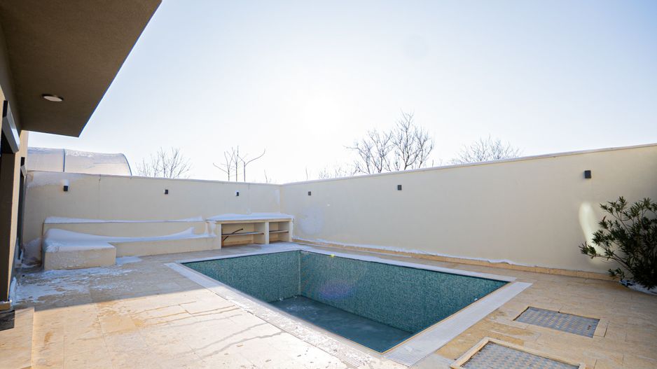 Lumina – Casa P+1E de vânzare, mobilată/echipata, cu piscină si garaj. - Poză 32