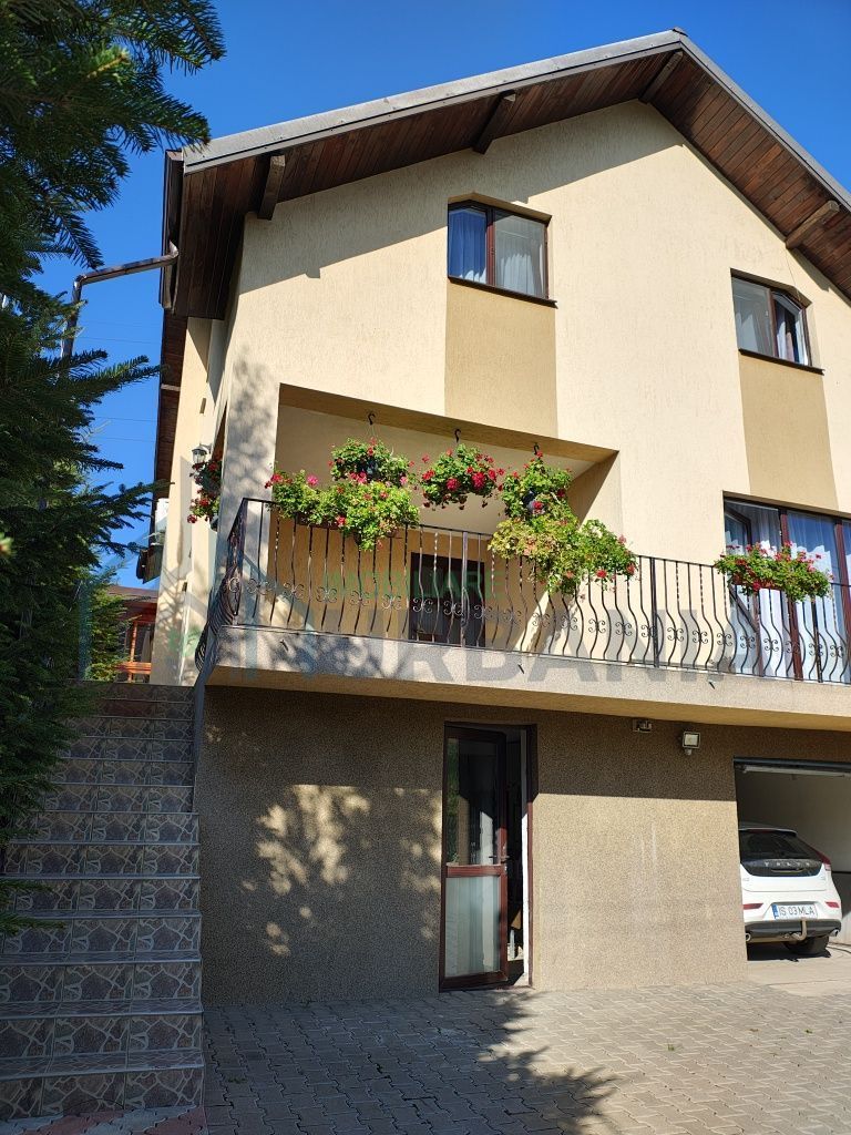 Casa de vânzare în Carlig. - Poză 3