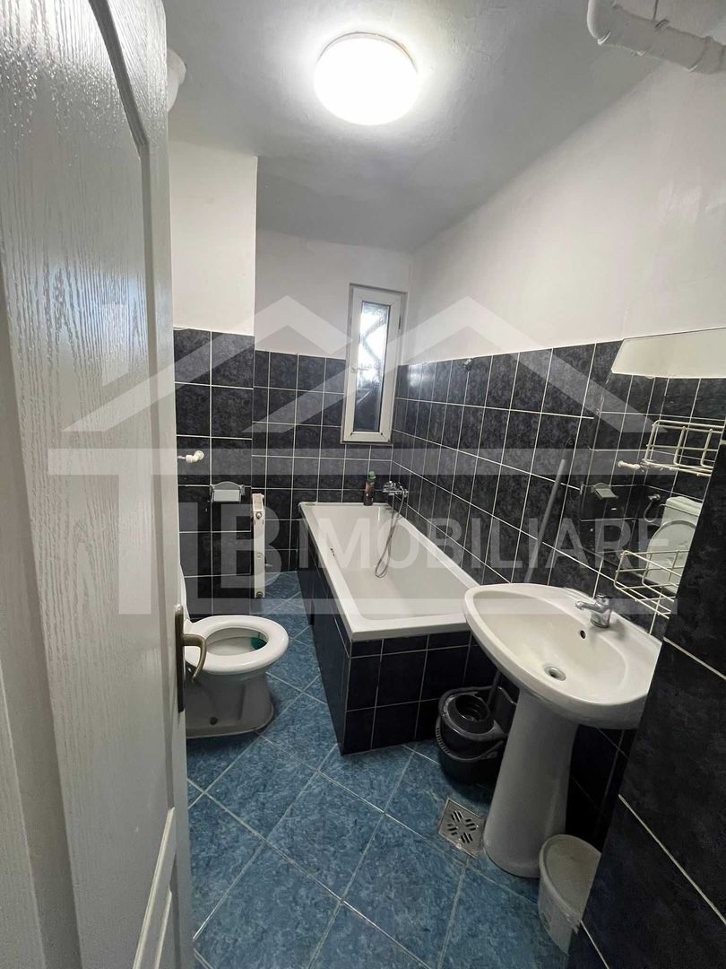 Apartament cu 2 camere, 40mp, decomandat, Zona UMFST - Poză 5