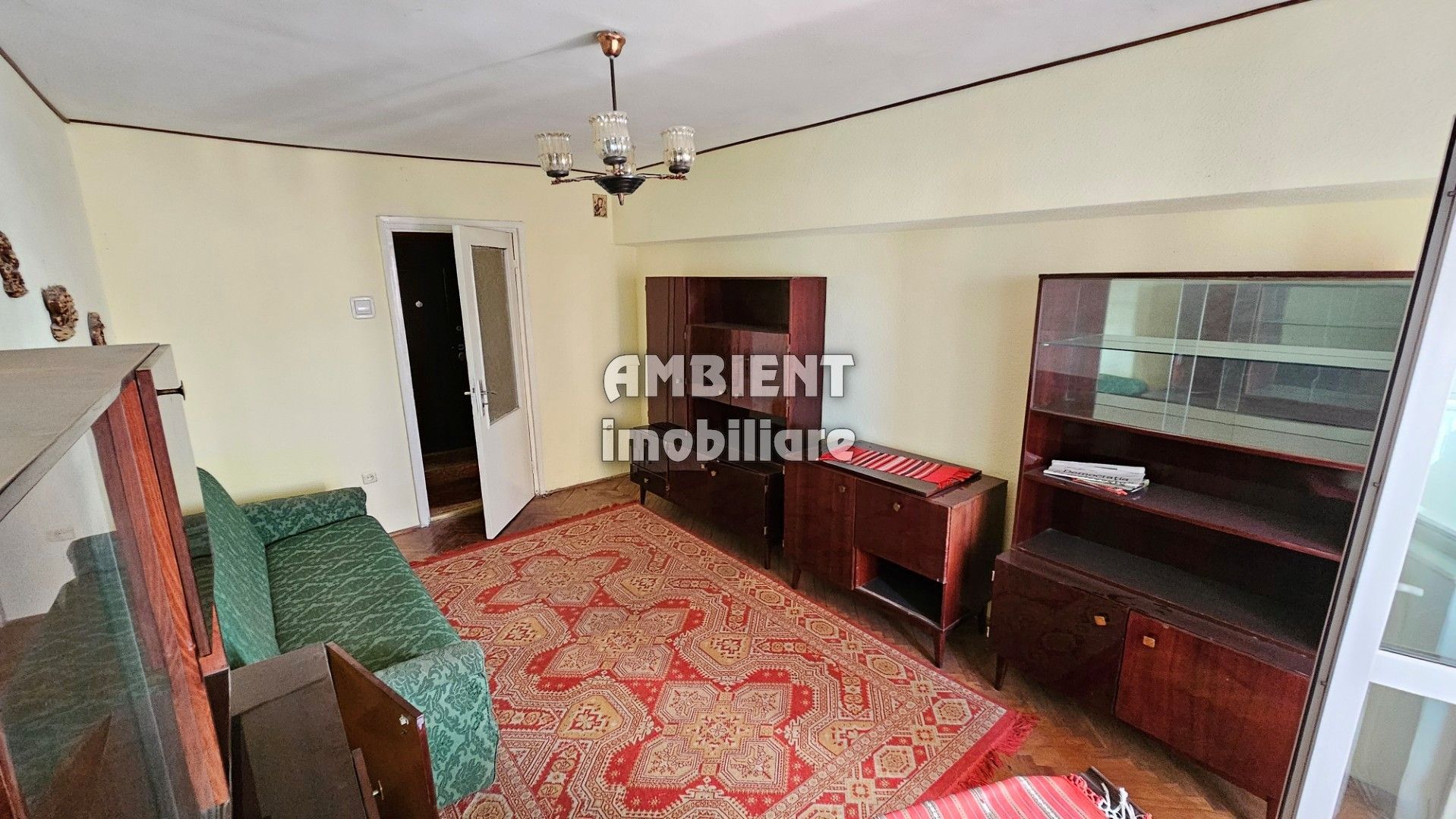 Apartament 2 camere decomandate, zona CENTRU. - Poză 4