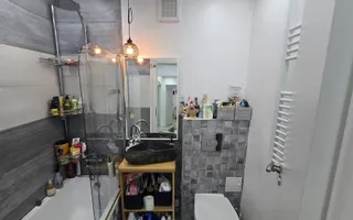 Apartament cu 4 camere de vanzare, Bd. C-tin Brancoveanu, Sector 4 - Poză 16