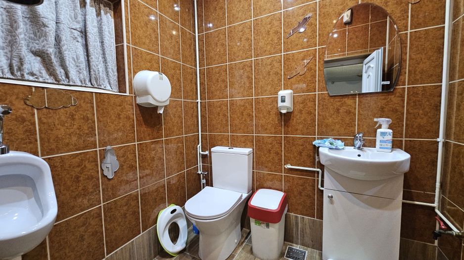 Spatiu de inchiriat 120 mp utili Campina central! - Poză 15