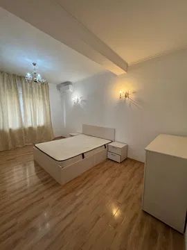 Bragadiru Vest- vila moderma cu 4 bai si 4 mormitoare, de inchiriat - Poză 6