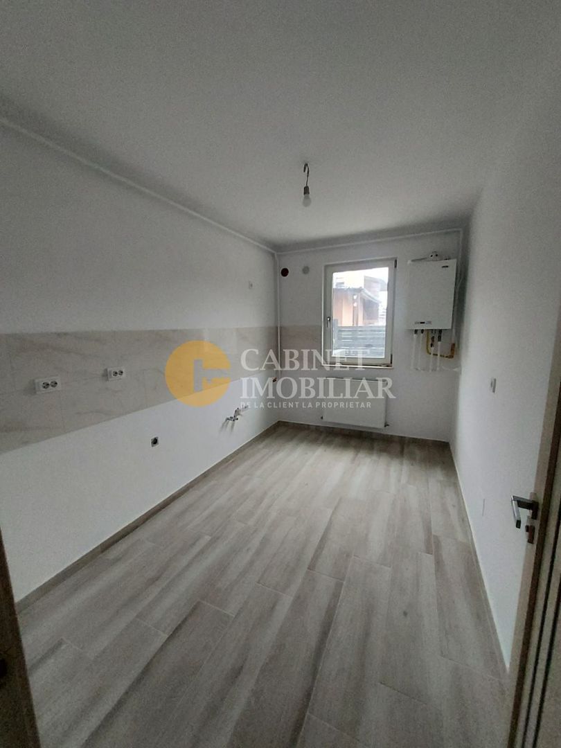 BUCIUM - 1 CAMERA DECOMANDAT - LOC DE PARACRE INCLUS - INTABULAT - Poză 1