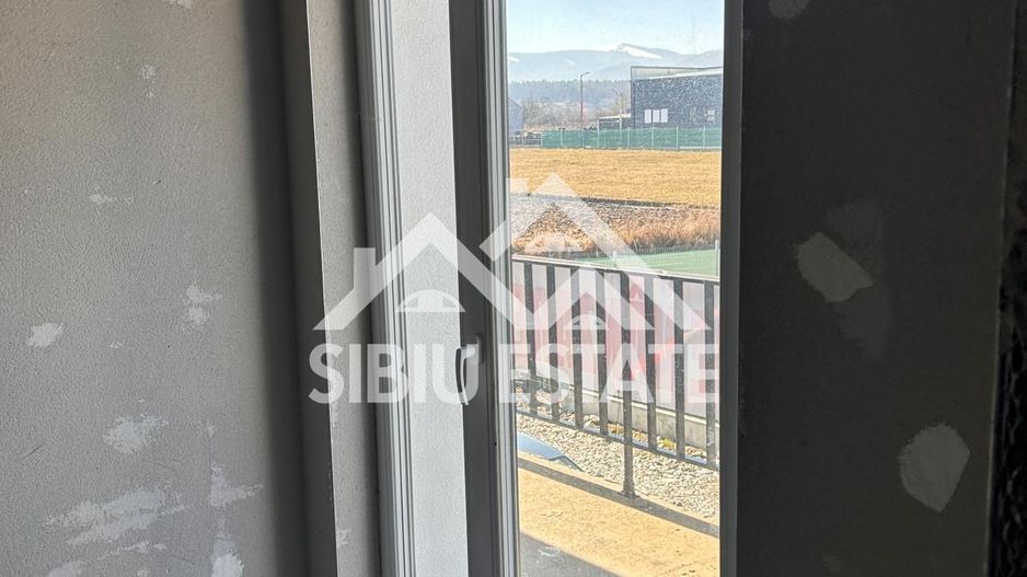 Casa duplex de vanzare 4 camere, 2 bai-s.u. 142 mp. PRET AVANTAJOS - Poză 44