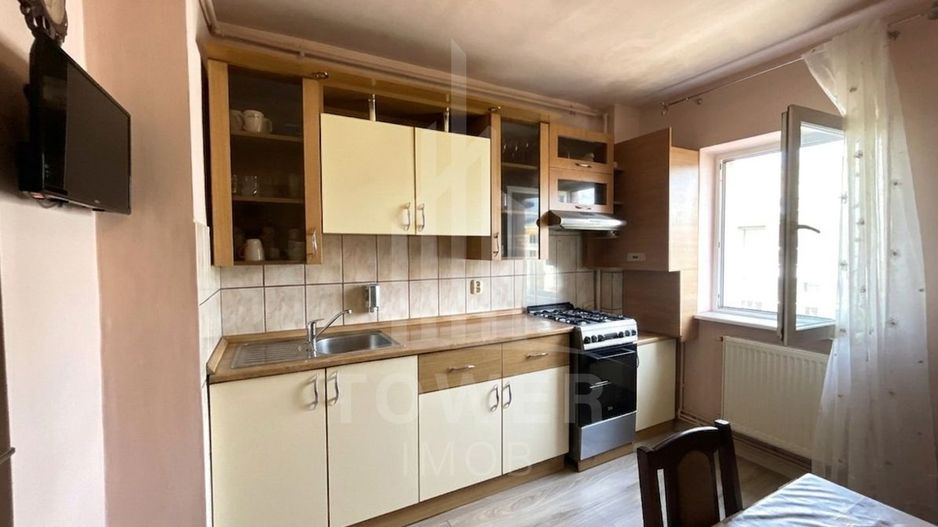 Apartament 4 camere Bulevardul Mihai Viteazu - Poză 1