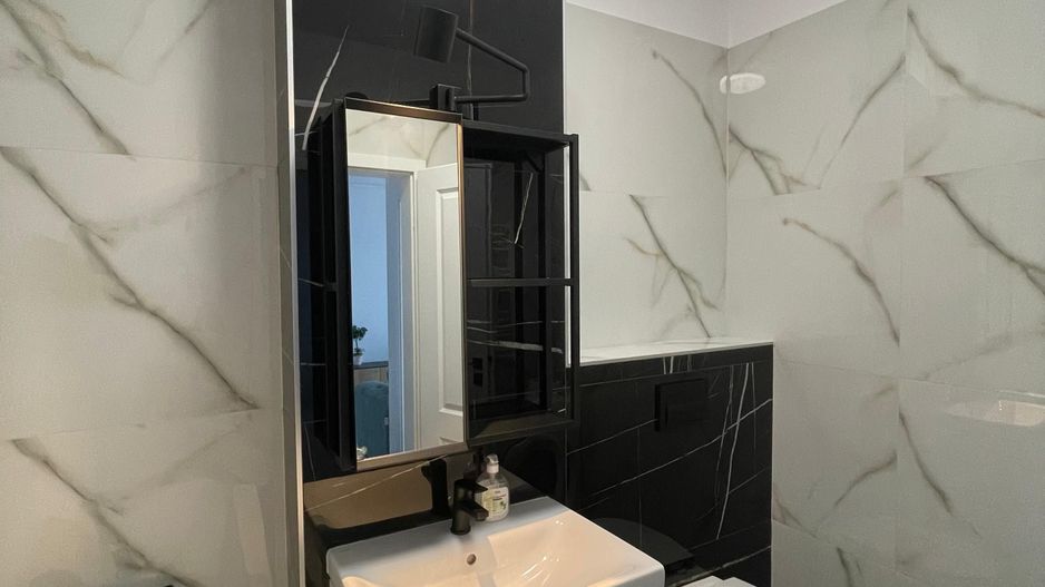 De Închiriat Apartament 2 Camere, Centrală, Parcare, Confort Urban - Poză 12
