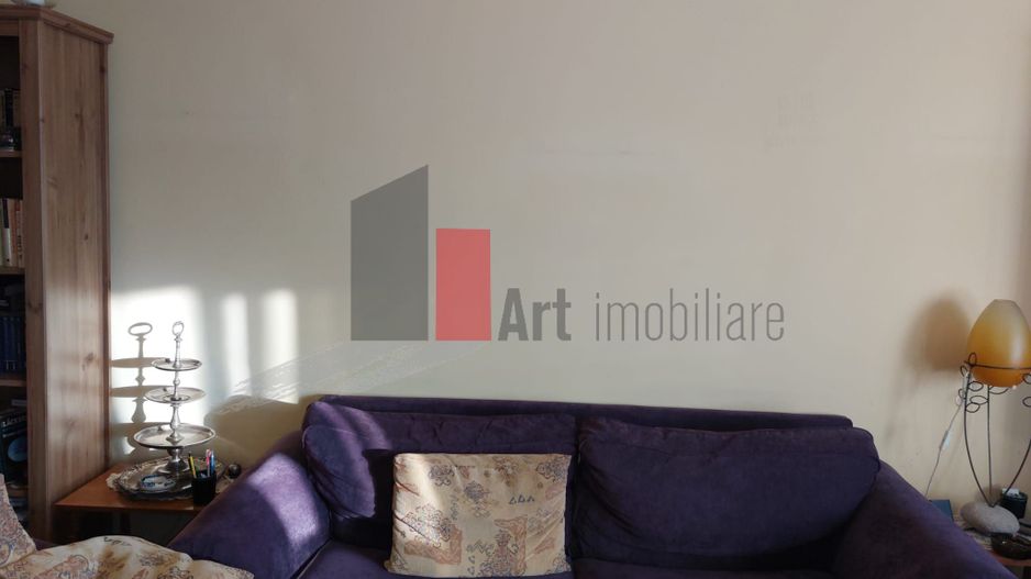 Apartamentul "ETROIT" , intimitate si confort, bloc reabilitat termic - Poză 6