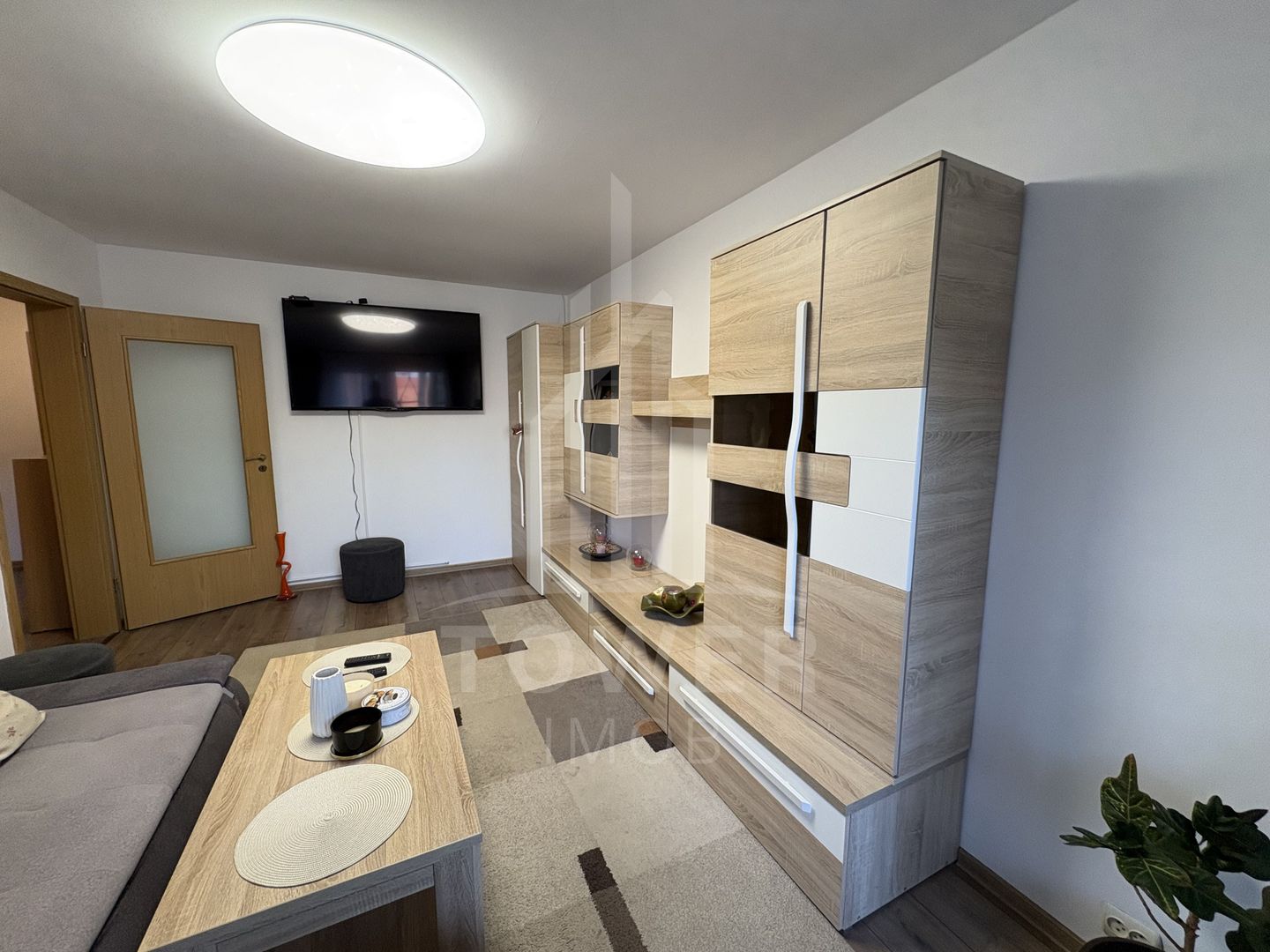 Apartament spațios 4 camere – mobilat și utilat – Vasile Aron, str. Negoveanu - Poză 9