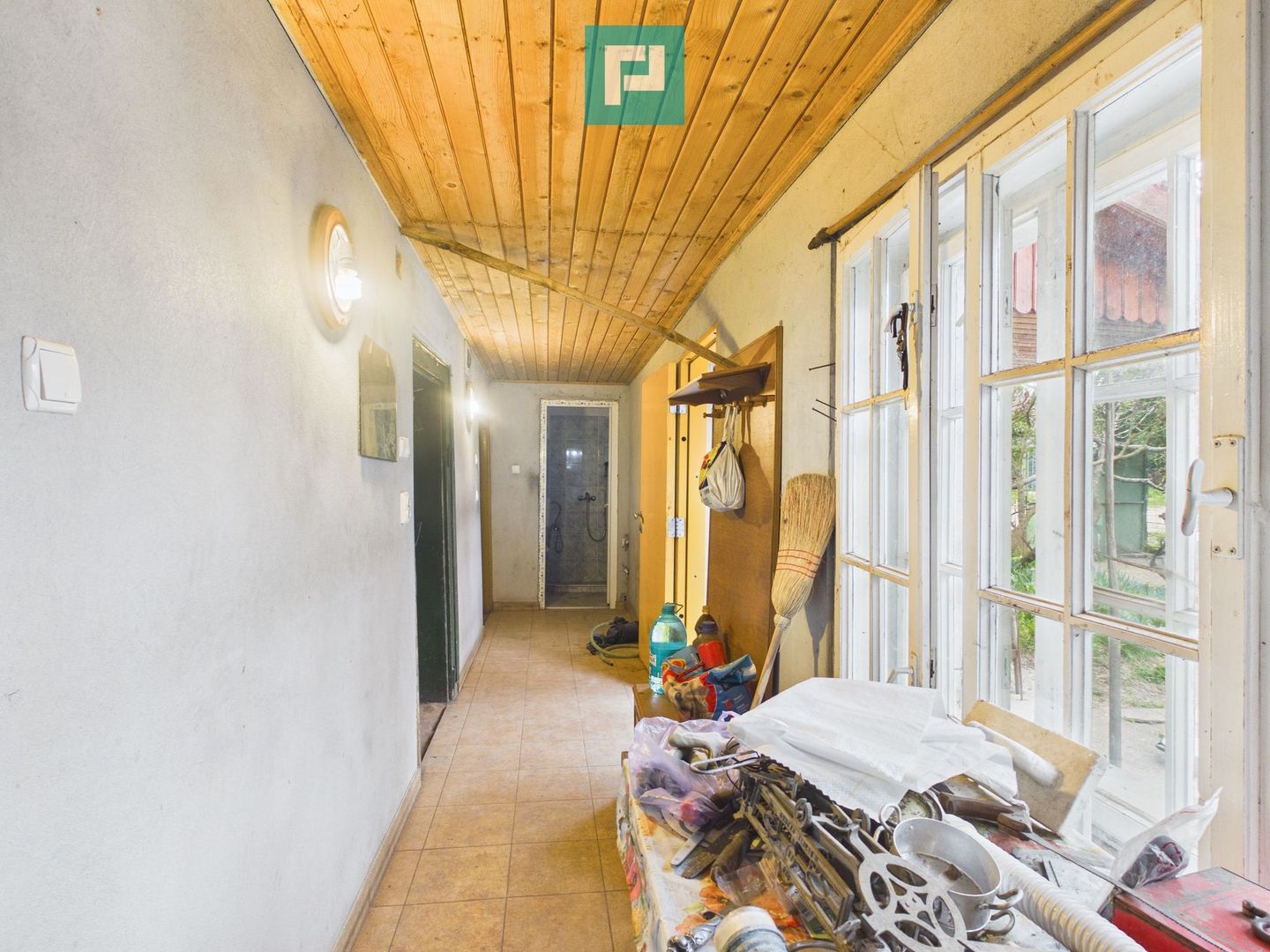 Ieftin - Casă cu teren 842mp, zona Dealuri, Oradea - Poză 11