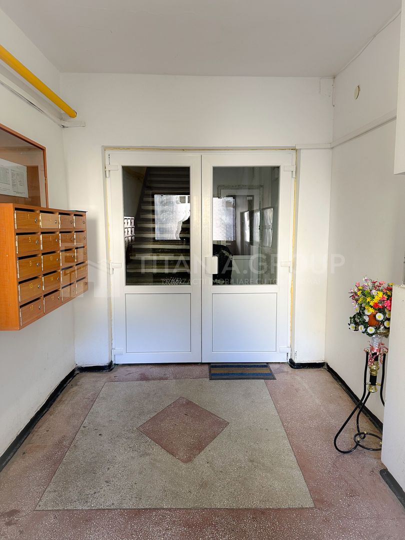 Apartament 2 camere decomandat renovat langa padure Racadau - Poză 10