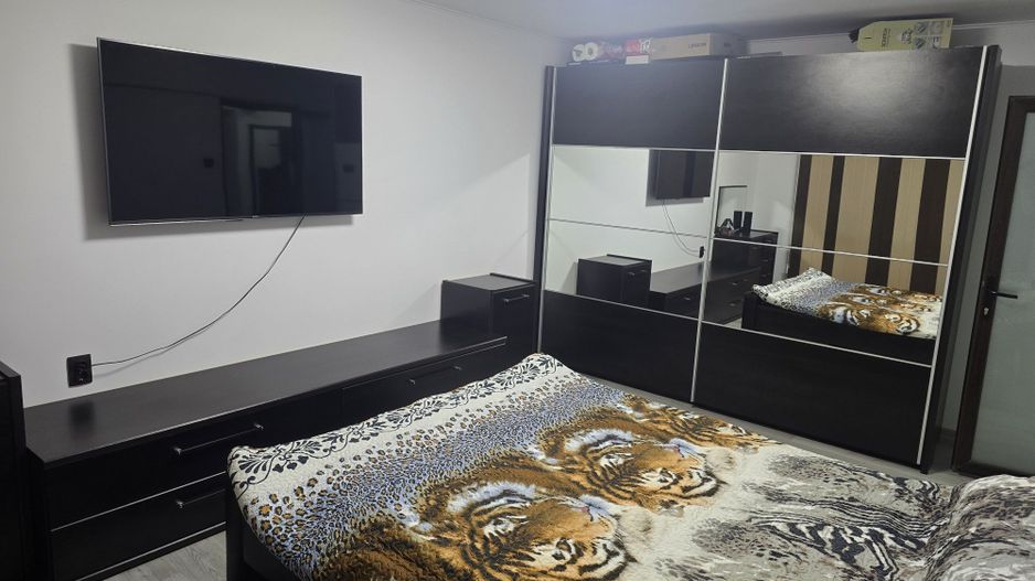 Acasă, în inima orașului – 3 camere renovate, liniște, comfort total - Poză 8