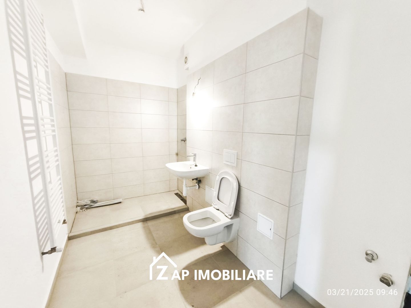 Maurer - Spatiu comercial - Parter - 91 mp, 2 toalete si balcon - Poză 6