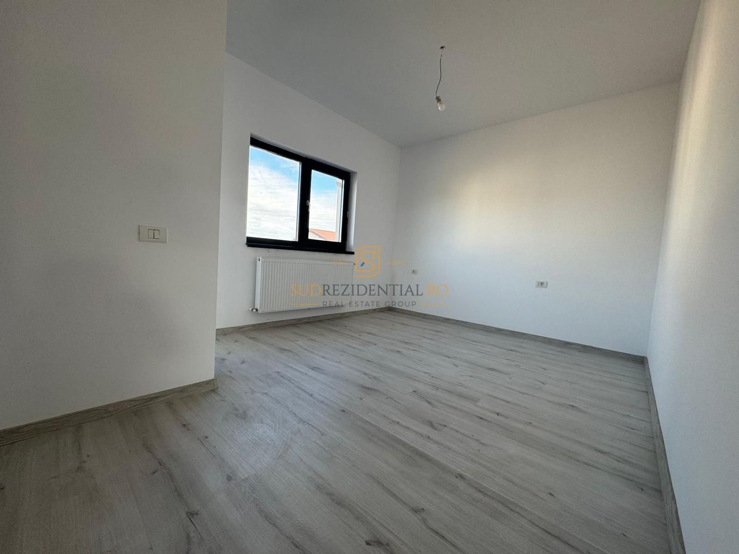 Vila Tip Duplex, mutare imediată, teren 209 mp, comision zero. - Poză 17