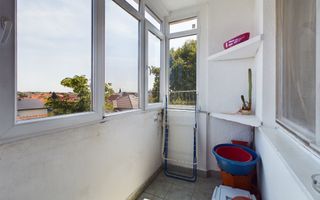 Apartament clasic cu 2 camere în Grădiște - Poză 7