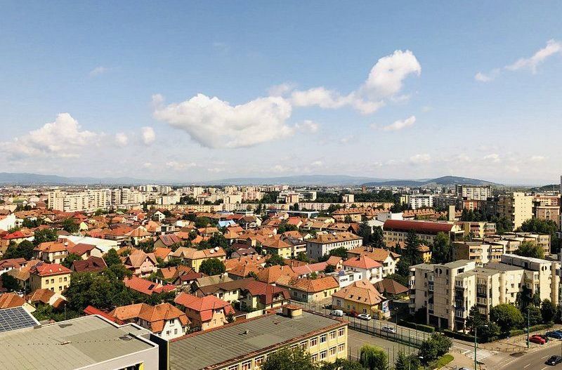 Birou 3 camere, zona centrala cu vedere panoramica de inchiriat - Poză 3