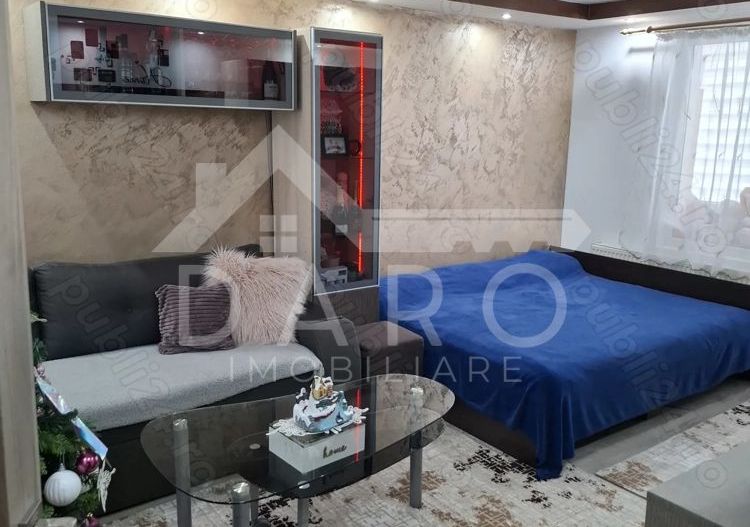 Vand apartament 2 camere parter ridicat ,zona Fortuna - Poză 2