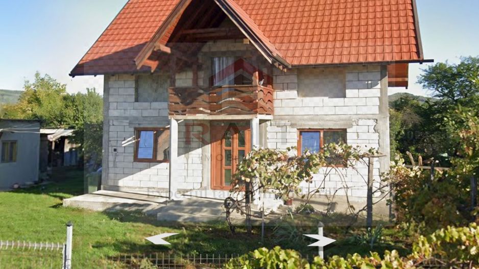 Casa de Vanzare Tigveni Arges - Poză 1