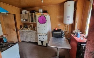 CASA 3 CAMERE, TEREN 6200 MP + 2 LACURI, CAMPULUNG, NAMAIESTI - Poză 10