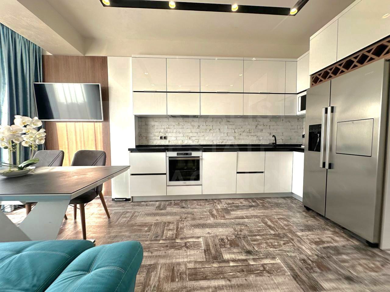 Chirie, apartament, 4 camere, bd. Decebal, sectorul Botanica - Poză 6