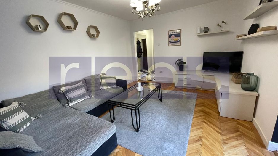 VANZARE APARTAMENT 2 CAMERE METROU PIATA ROMANA ULTRACENTRAL 40MP INVESTITIE - Poză 3