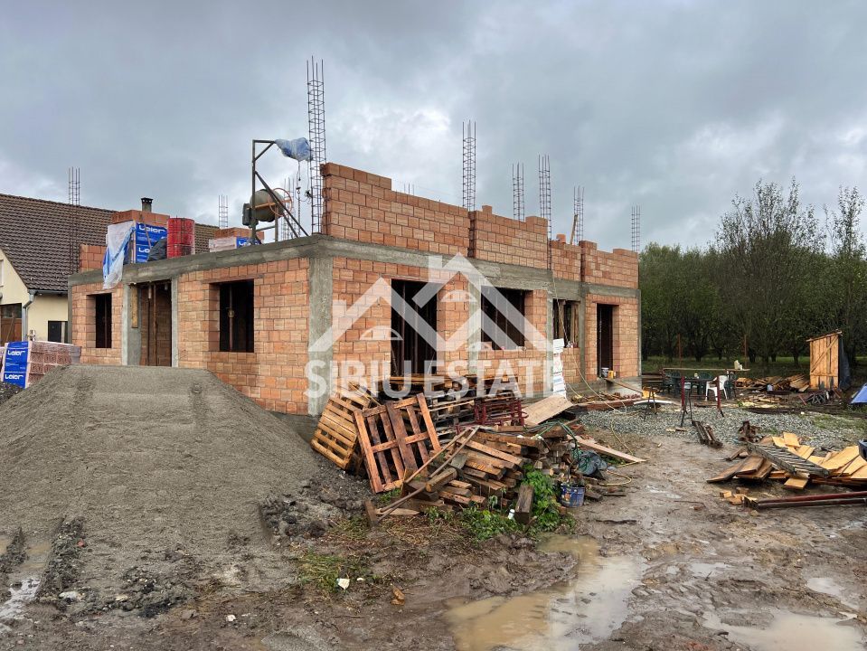 Duplex modern în construcție ,Str. Bradului, Șelimbăr - Poză 3