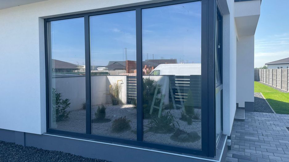 Duplex cu arhitectura deosebita - Mosnita Noua - Poză 14